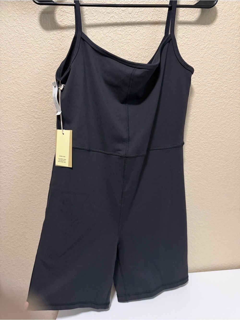 Wilfred Free Aritzia Divinity Romper Black Small Adjustable Strap Bodysuit Short - Picture 3 of 9